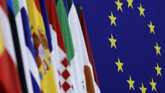 Логотип Европейского союза в Европейском парламенте в Страсбурге. Fot. PAP/EPA/	RONALD WITTEK (фотоиллюстрация)