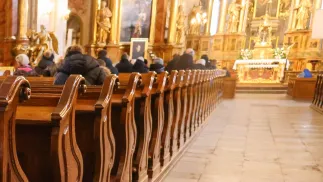 Wnętrze kościoła Fot. PAP/Albert Zawada