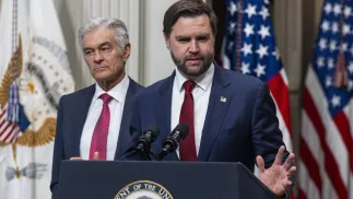 Mehmet Oz, J.D. Vance. Fot. PAP/EPA/JIM LO SCALZO