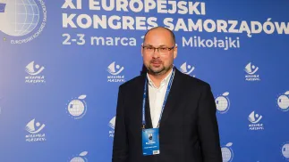 Prezes Polskiej Agencji Prasowej Marek Błoński podczas XI edycji Europejskiego Kongresu Samorządów w Hotelu Gołębiewski w Mikołajkach. Fot. PAP/Tomasz Waszczuk