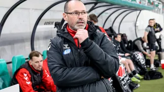  Trener Polonii Warszawa Mariusz Pawlak. Fot. PAP/Art Service