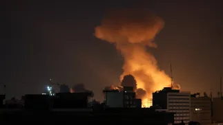 Американо-израильские атаки на Иран.  Fot. PAP/EPA/ABEDIN TAHERKENAREH