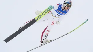 Stephan Embacher podczas konkursu w Oslo Fot. PAP/EPA/Terje Pedersen