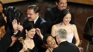 „Jedna bitwa po drugiej” Paula Thomasa Andersona z sześcioma Oscarami, m.in. za najlepszy film. Fot. PAP/EPA/	CHRIS TORRES