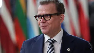 Петтері Орпо Fot. PAP/EPA/OLIVIER MATTHYS 