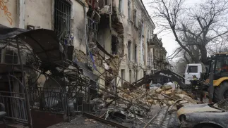 Разрушения в Одессе вследствие российских обстрелов. Фотоиллюстрация. Fot.	PAP/EPA/Igor Maslov