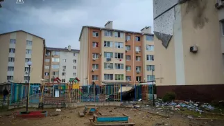 Последствия  российского  удара по Киеву. Fot. ДСНС України, ДСНС Київщини