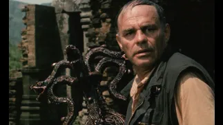 Roman Wilhelmi. Kadr z filmu „Klątwa Doliny Węży”