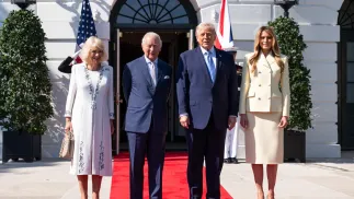 Królowa Kamila, król Karol III, Donald Trump, Melania Trump. Fot. PAP/EPA/ALLISON ROBBERT