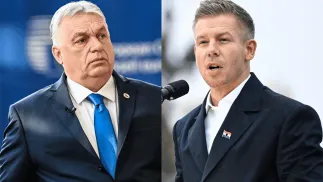 Premier Węgier Viktor Orban i lider opozycyjnej partii TISZA, Peter Magyar. Fot. PAP/Wiktor Dąbkowski/EPA/BOGLARKA BODNAR