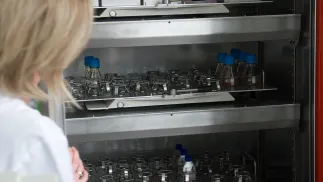 DH20931 działa na enzym znany jako CerS2, który radykalnie zwiększa produkcję ceramidów. Fot. PAP/Grzegorz Michałowski 9zdjęcie ilustracyjne)