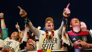 Kibice reprezentacji Niemiec. Fot. 	PAP/EPA/OLIVER MEHLIS