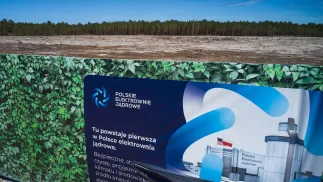 Teren pod budowę pierwszej polskiej elektrowni jądrowej w lokalizacji „Lubiatowo-Kopalino” w gminie Choczewo w 2024 roku, fot. PAP/Adam Warżawa