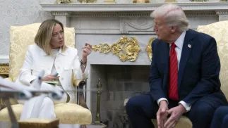 Giorgia Meloni i Donald Trump podczas wizyty premier Włoch w Białym Domu, fot. PAP/EPA/CONSOLIDATED NEWS PHOTOS POOL/CHRIS KLEPONIS / POOL