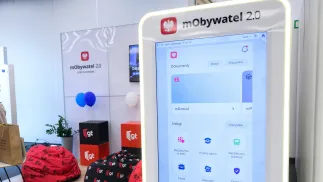 Aplikacja mObywatel Fot. PAP/Jakub Kaczmarczyk