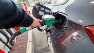 Stacja paliw. Fot. PAP/Marcin Bielecki