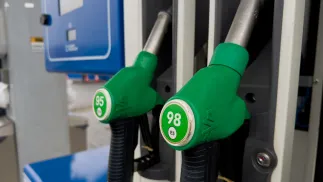 Stacja paliw Fot. PAP/Darek Delmanowicz