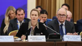 Кая Каллас (ліворуч) під час під час неформальної зустрічі голів дипломатичних відомств країн ЄС у Києві. Fot. PAP/Victor Kovalchuk