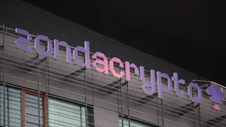 Siedziba Zondacrypto Centrum Olimpijskie w Warszawie, zdjęcie ilustracyjne, fot. PAP/Leszek Szymański