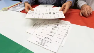 Wybory na Węgrzech (zdjęcie ilustracyjne). Fot. EPA/ZOLTAN KOCSIS