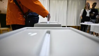 Trwa głosowanie w wyborach parlamentarnych na Węgrzech. Fot. PAP/EPA/	ROBERT HEGEDUS