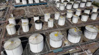 Magazyn gazu i paliwa w Wielkiej Brytanii Fot. PAP/EPA/NEIL HALL