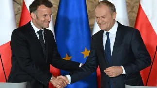 Premier Donald Tusk i prezydent Francji Emmanuel Macron. Fot. PAP/Adam Warżawa