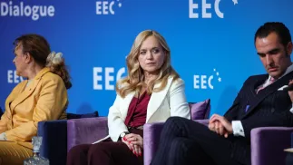  Minister zdrowia Jolanta Sobierańska-Grenda (C) w dyskusji "Zdrowie-przyszłość systemu" w ramach Europejskiego Kongresu Gospodarczego w Katowicach, fot. PAP/Łukasz Gągulski