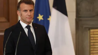 Президент Франции Эммануэль Макрон.	Fot. PAP/EPA/GEORGE VITSARAS