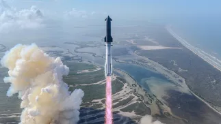 Udany lot testowy udoskonalonej wersji rakiety Starship firmy SpaceX. Fot. SpaceX/X