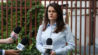  Rzecznik prasowy PO Warszawa-Praga prok. Karolina Staros 	Paweł Supernak