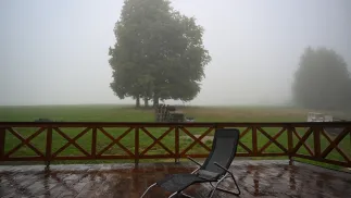 Burza z opadami deszczu Fot. PAP/Darek Delmanowicz