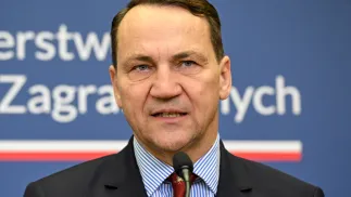 Szef MSZ Radosław Sikorski. Fot. PAP/	Radek Pietruszka 