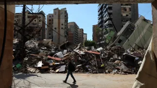 Zniszczenia w Bejrucie po izraelskich atakach, fot. PAP/EPA/WAEL HAMZEH