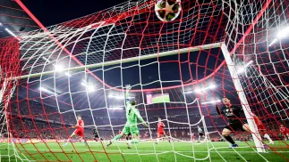 Gol na 0:1 dla PSG, fot. PAP/EPA/RONALD WITTEK