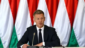 Петер Мадяр. Fot. PAP/EPA/ROBERT HEGEDUS