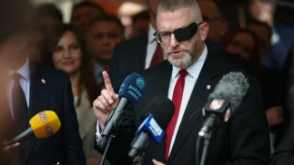 Grzegorz Braun. Fot. PAP/	Łukasz Gągulski