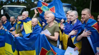 Военнослужащие, вернувшиеся из российского плена. Fot. Facebook/Володимир Зеленський