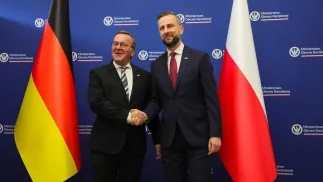 Wicepremier, minister obrony Władysław Kosiniak-Kamysz (P) oraz minister obrony Niemiec Boris Pistorius (L). Fot. PAP/Leszek Szymański