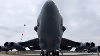 B-52 (zdj. ilustracyjne) Fot. PAP/EPA/ROBERT GHEMENT