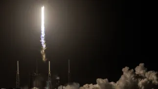 Rakieta Falcon 9, zdj. ilustracyjne Fot. PAP/EPA/CRISTOBAL HERRERA-ULASHKEVICH