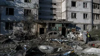 Наслідки російського обстрілу Києва. Fot. PAP/Vladyslav Musiienko