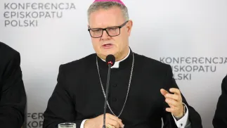 Przewodniczący Rady ds. Rodziny KEP abp Wiesław Śmigiel. Fot. PAP/	Artur Reszko