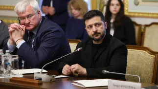 Prezydent Ukrainy Wołodymyr Zełenski oraz Szef MSZ Ukrainy Ukrainy Andrij Sybiha. Fot. PAP/Victor Kovalchuk