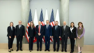 W spotkaniu wzięli udział m.in. minister cyfryzacji Krzysztof Gawkowski, wiceszef resortu Dariusz Standerski oraz ambasador USA w Polsce Tom Rose. Fot. X/MI