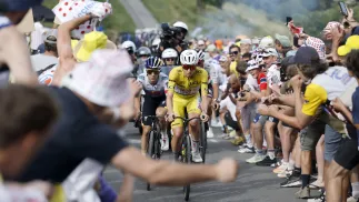 Wyścig kolarski Tour de France Fot. PAP/EPA/GUILLAUME HORCAJUELO