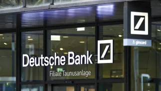 Logo Deutsche Bank, fot. PAP/EPA/RONALD WITTEK