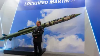 Зенітна ракета PAC-3 під час виставки Bedex - Брюссельської європейської оборонної виставки в Брюсселі. Фотоілюстрація. Fot. PAP/EPA/OLIVIER MATTHYS
