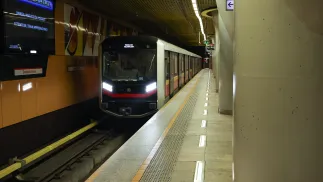 Metro w Warszawie. Fot. PAP/Albert Zawada