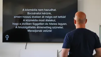 Zawieszona emisja wiadomości na WęgrzechFot. PAP/EPA/Tibor Illyes